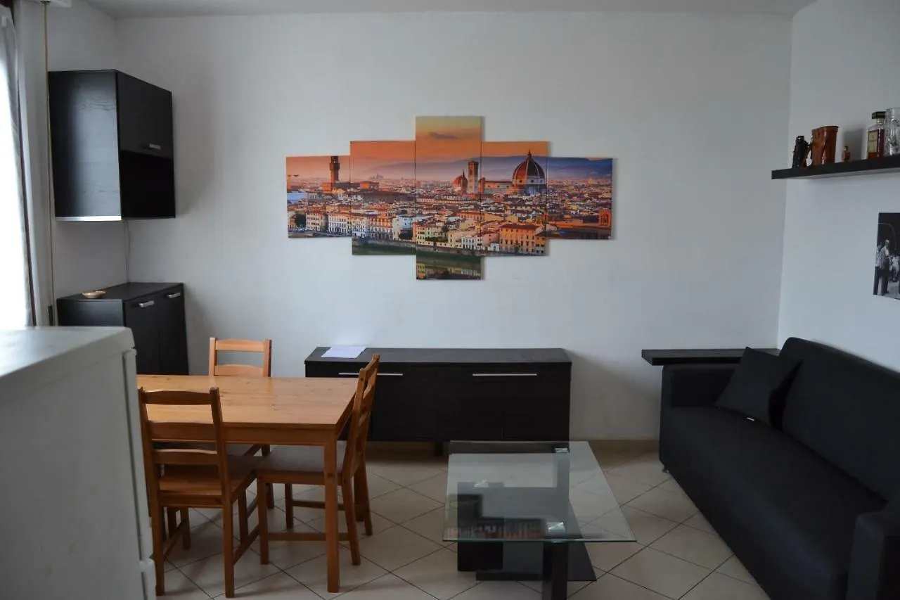 דירות פירנצה House Near The Center!! איטליה